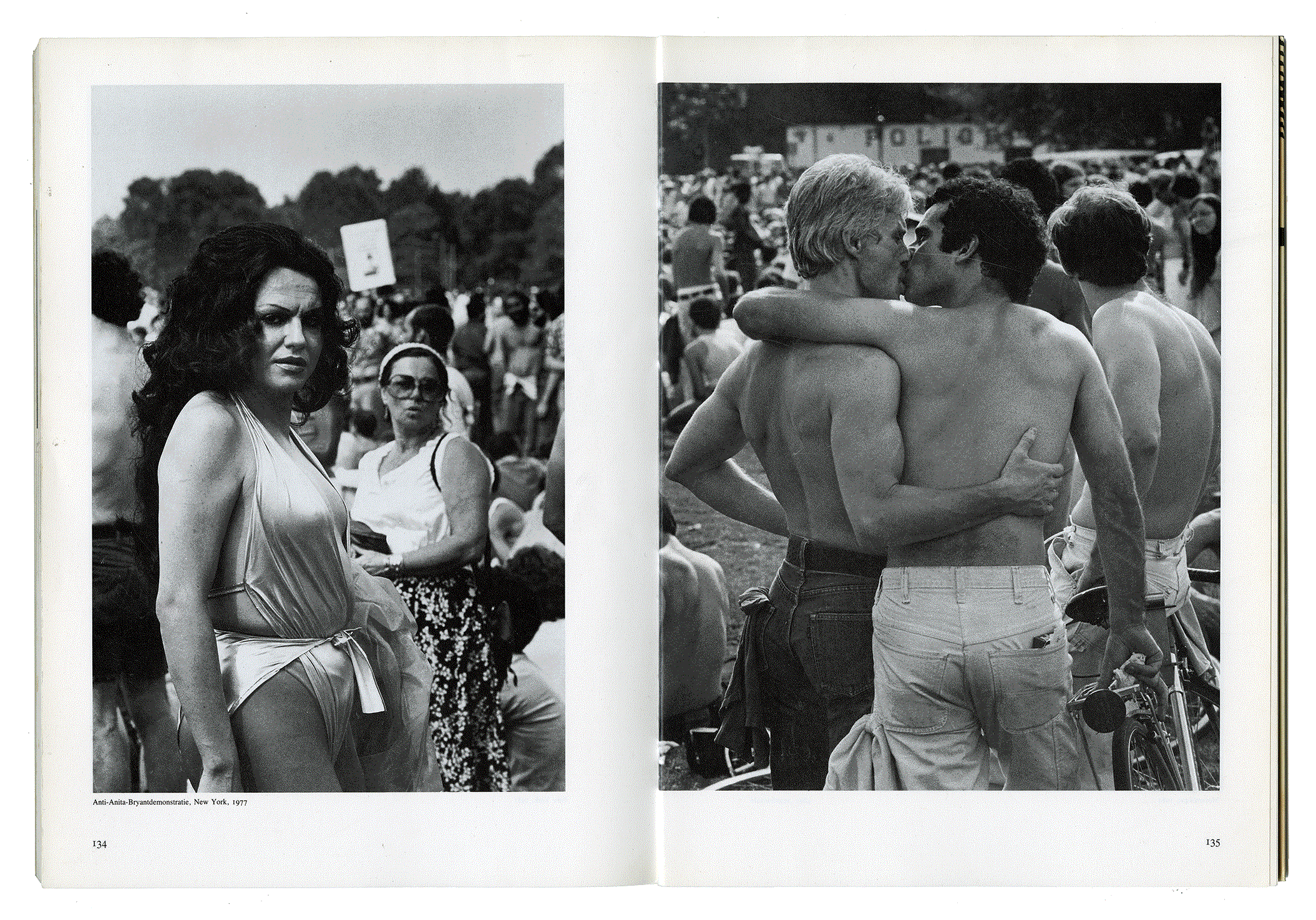 (Foto VINCENT MENTZEL). Uitgeverij De Haan, NRC Handelsblad. Weesp / Rotterdam 1984.